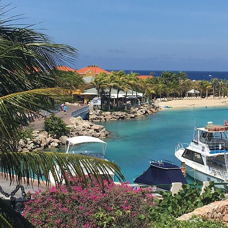 Ocean Sky Apartments Willemstad Luaran gambar