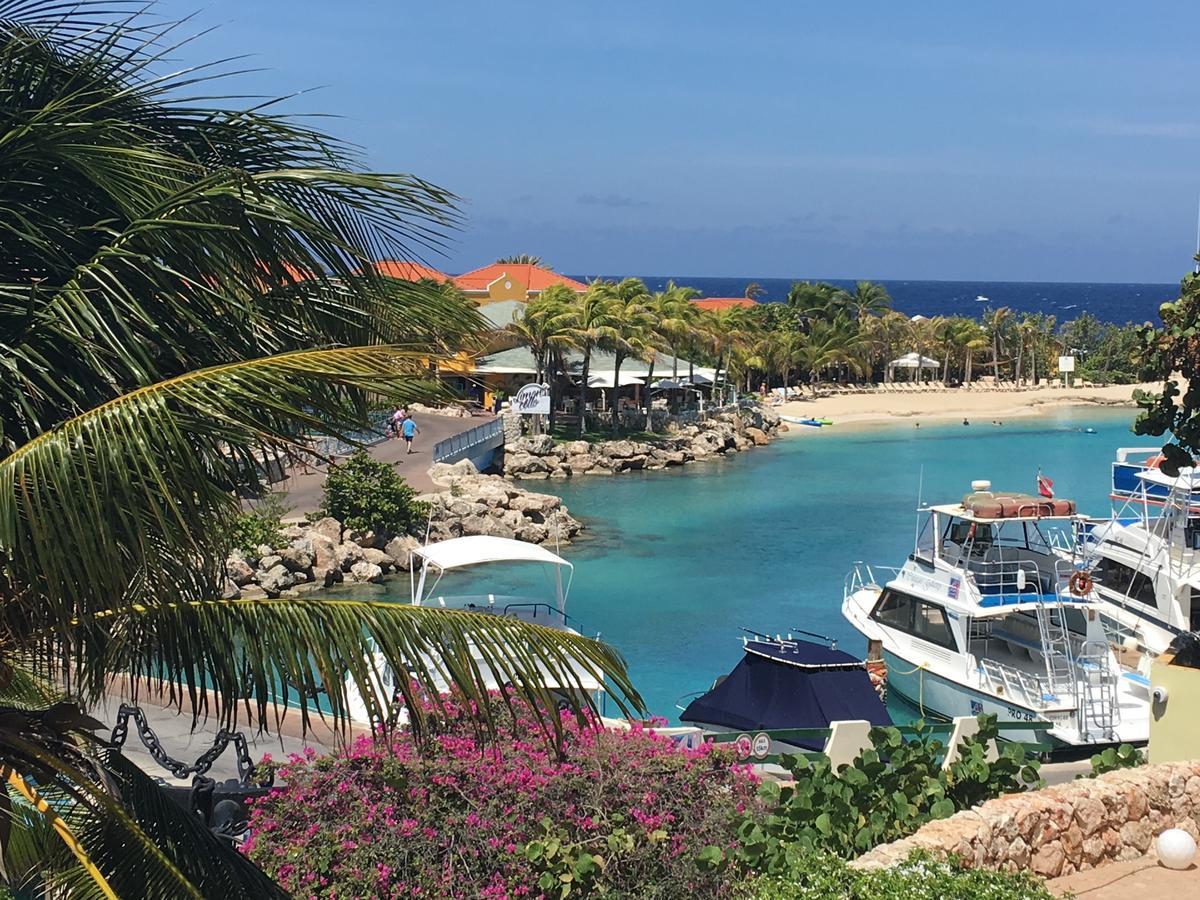 Ocean Sky Apartments Willemstad Luaran gambar