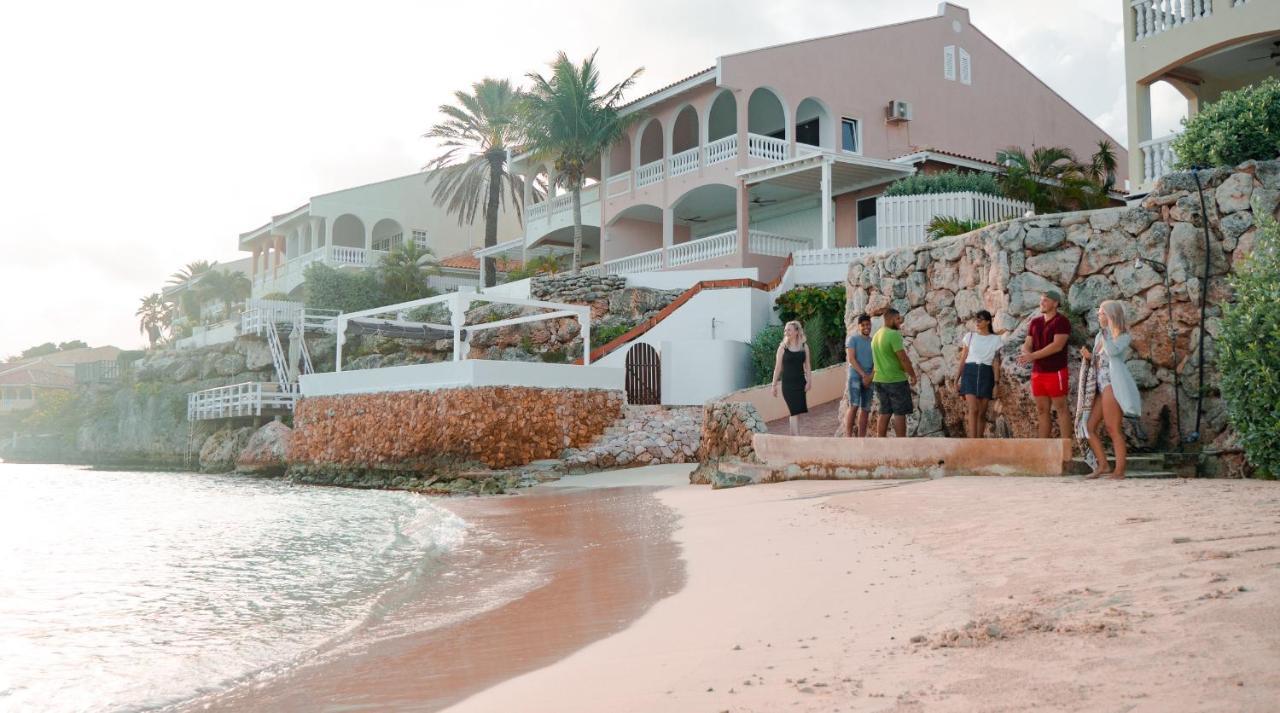 Ocean Sky Apartments Willemstad Luaran gambar